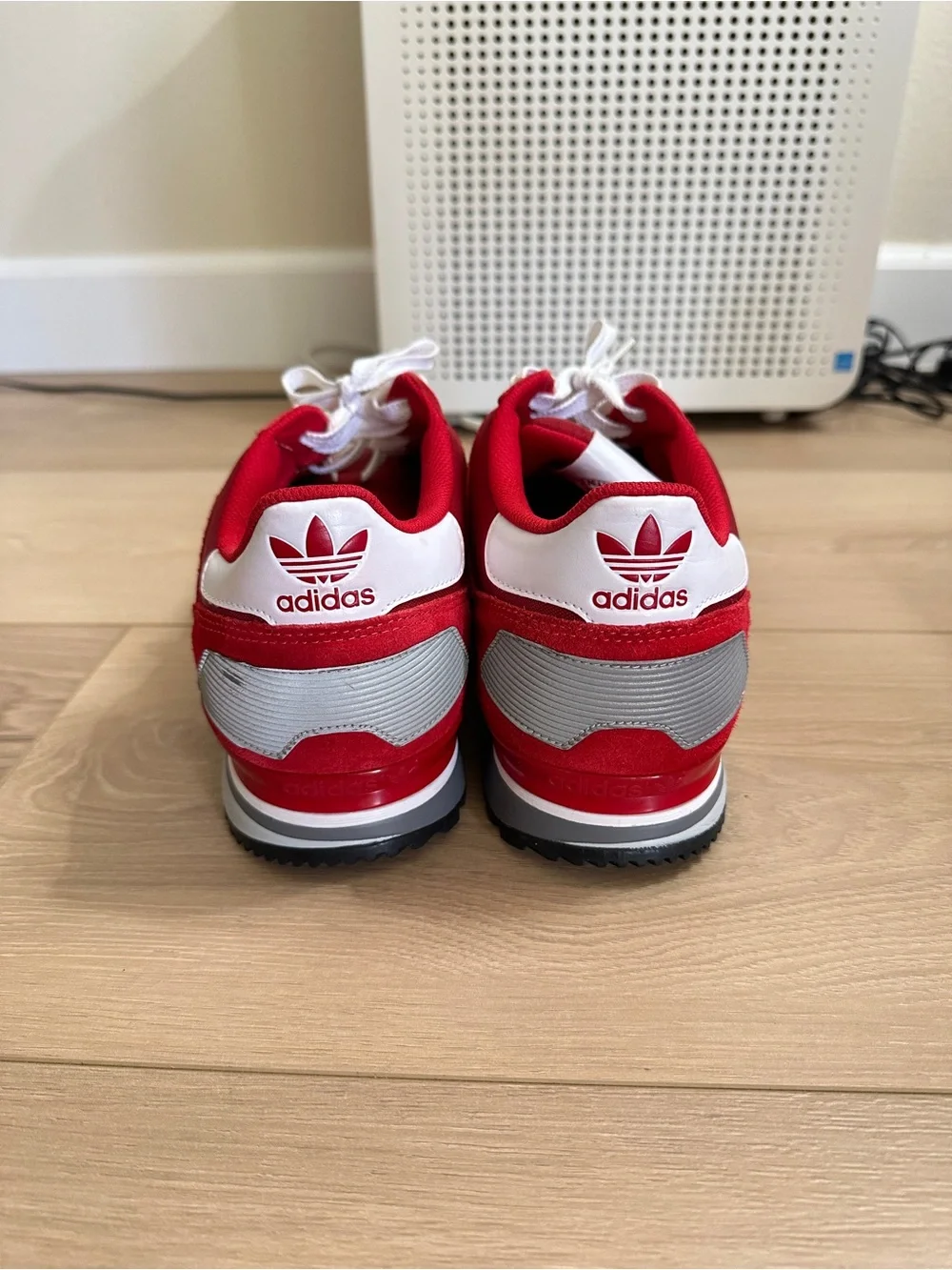 Adidas ZX 700 U43327 Men’s Size 11.5